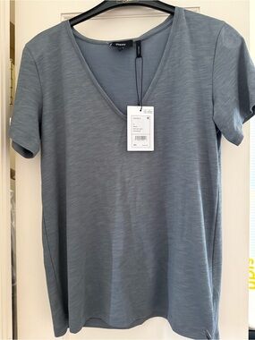 Theory T-Shirt